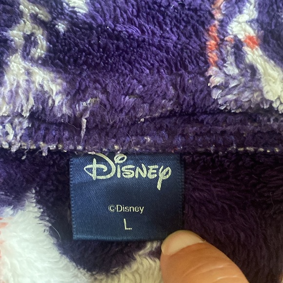 🦊 Unique and rare Disney 3/4 jacket. Fleece like material. Pockets. - Picture 7 of 10